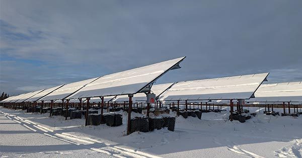 Vận hành và bảo trì trang trại năng lượng mặt trời